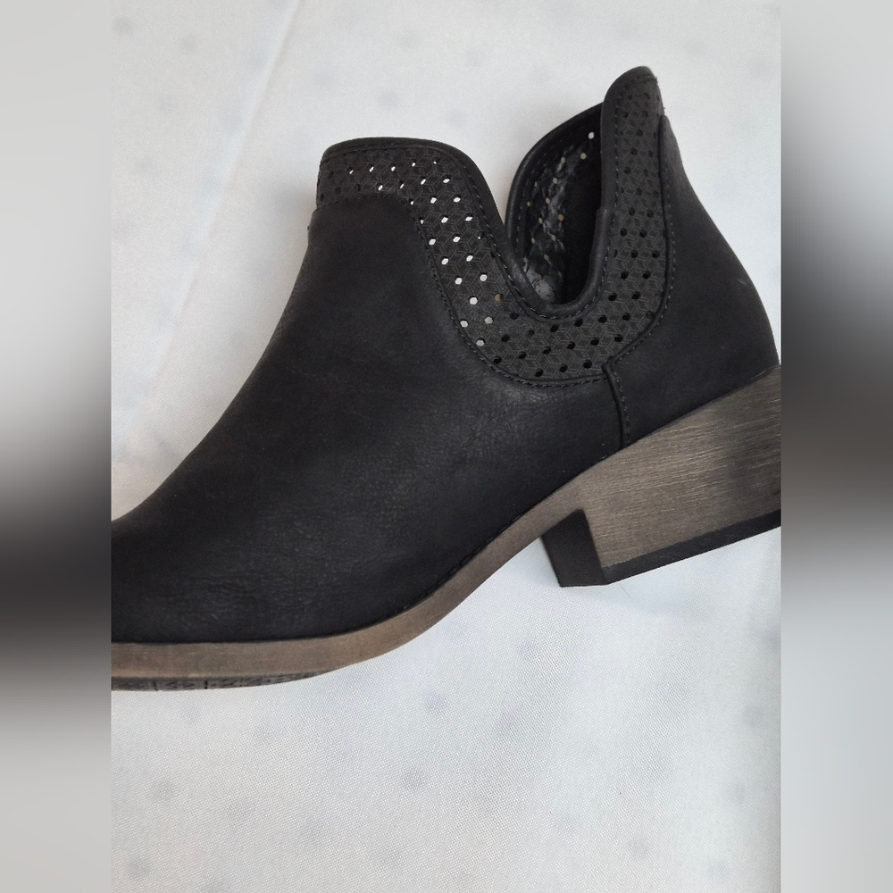 POP Women's Black Ankle Boots SZ 11 - Picture 7 of 9